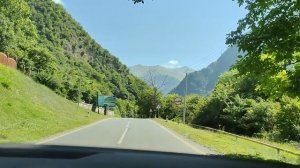 Азербайджан, горы в городке " Qax "