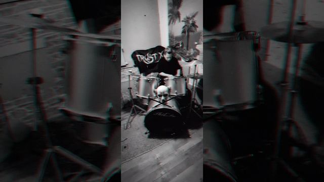 🥁🤘