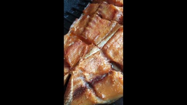 Копченный толстолобик #копчение #копчениерыбы