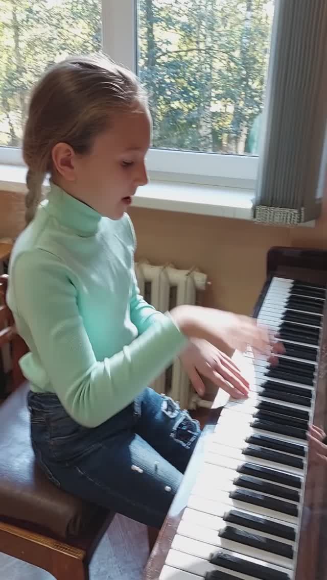 Сольф. №214 из сб.Калм. и Фр. Гаврилюк Есения 3кл.