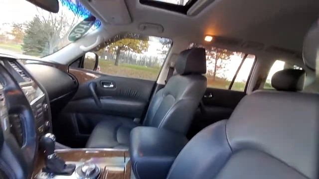 2017 INFINITI QX80 available in Dublin, Columbus, Delaware OH 30P247 смотреть онлайн