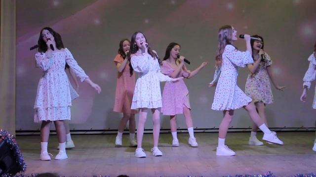 Эстрадная группа " Крутые девчонки" - Ах, Танечка смотреть онлайн