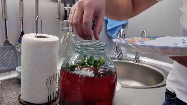 Настойка Мятная смородина. Рецепт и дегустация! смотреть онлайн