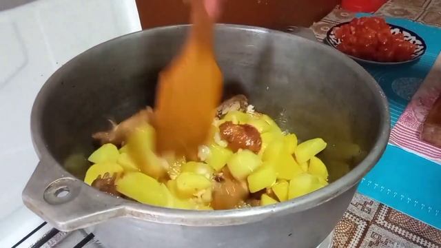 Простой и вкусный обед из куриных крылышек😊⬆️A simple and delicious lunch from chicken wings😊