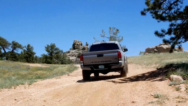 2018 Toyota Tacoma смотреть онлайн