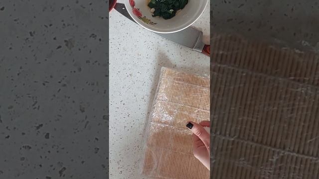 #shorts Ролл Филадельфия/Новогодние фильмы/ChickenTikkeKebab/Dolma/Lahana/Голубцы/Ролл дома смотреть онлайн