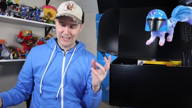 Star Wars The Mandalorian Celebrates Mando Mania with a HUGE Hasbro Gift Box!