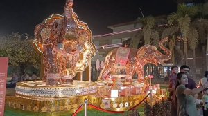 слоны фонтаны