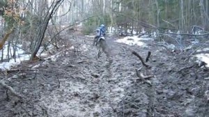 Honda XL 250 R off road - more mud