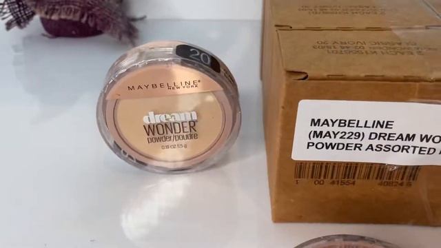 Cosméticos Base Uniforme Correctiva Affinitone Surtida Maybelline I Cosmeticos al por mayor смотреть онлайн