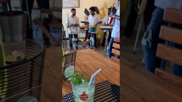 Fresh Mojito in Cuba 🇨🇺 смотреть онлайн