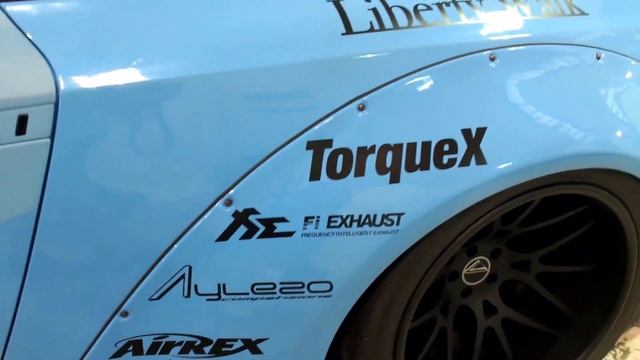 Liberty Walk baby blue GTR @ Asean Motorshow 2015 - смотреть видео ...