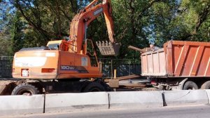 Аренда колесного полноповоротного экскаватора в Санкт-Петербурге.
https://craftrent.ru/