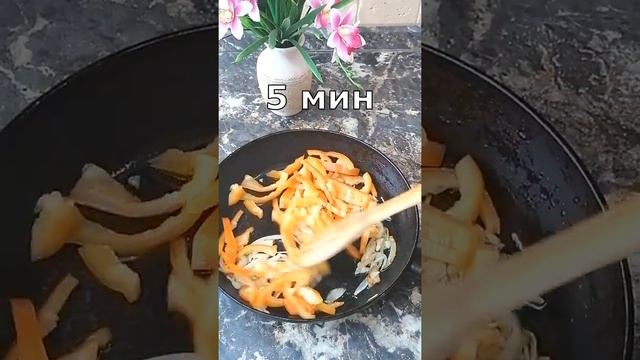 САЛАТ НА КАЖДЫЙ ДЕНЬ! Такой салат вы точно не видели. Салат без майонеза. смотреть онлайн