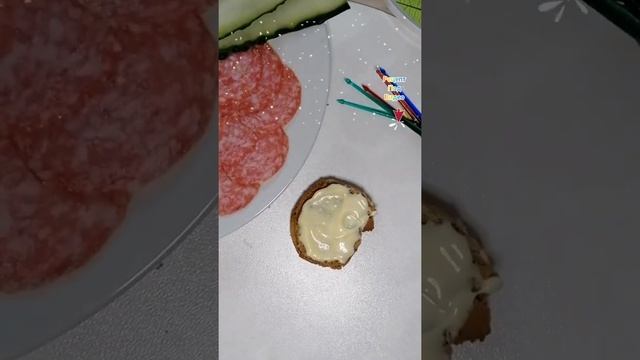 КАНАПЕ НА ПРАЗДНИЧНЫЙ СТОЛ #SHORTS #2022 смотреть онлайн