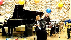 Блестящий  «Молодежный вальс» В. Дмитриева