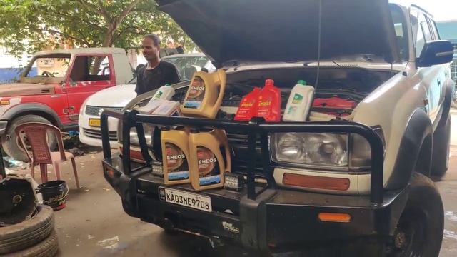 #Toyota LandCruiser  4x4 Diesel Full service with Oil Replacement Eneos 5w40 @ Jeepzone Bangalore