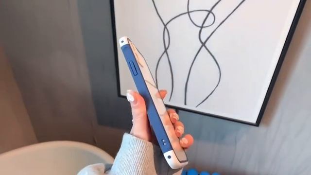 https://yingscase.com/products/macaron-cube-contrast-color-phone-case