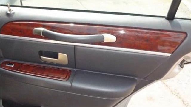 2006 Lincoln Town Car Used Cars Whiting IN смотреть онлайн