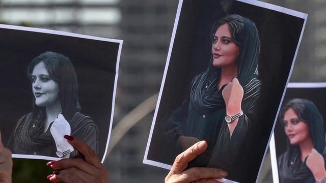 Иран принял Закон относительно Женщин смотреть онлайн