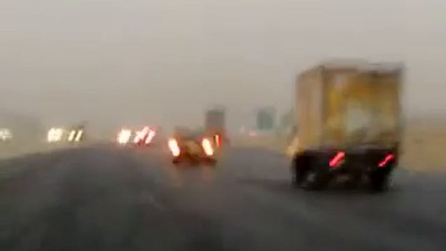 جنون السيارات في شارع  بغداد