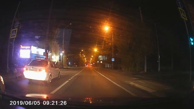 Бешеный камаз чуть не перевернулся! смотреть онлайн