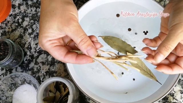 Малосольные ОГУРЦЫ за 1 ЧАС готовы РЕЦЕПТ от прабабушки. смотреть онлайн