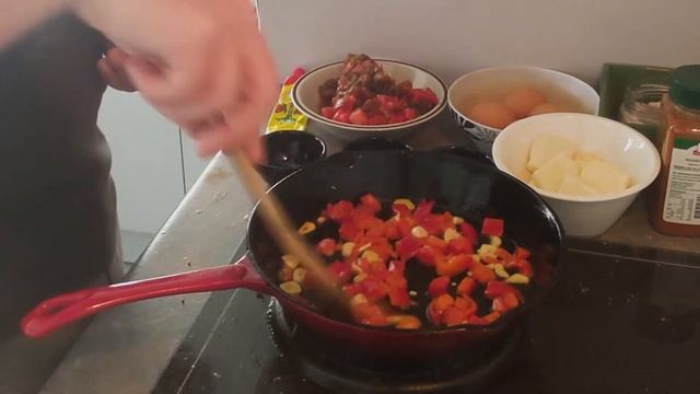 Shakshouka смотреть онлайн