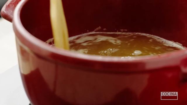 Canelazo - Cocktail - Best Latin Cocktails - COCINA PLUS