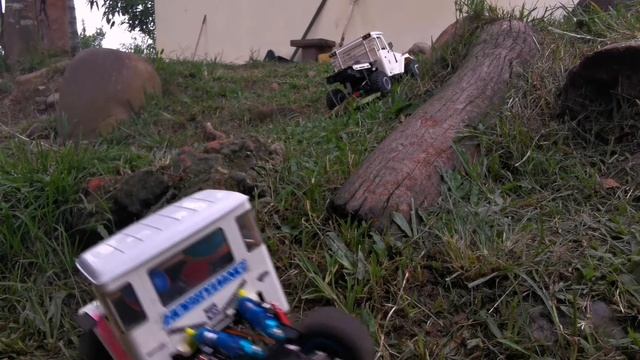 C44km VS C44km 4WS смотреть онлайн