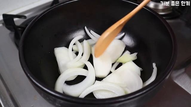 [ ENG SUB ] 두부찌개 만들기 :: 얼큰하고 개운해요 :: 간단요리 :: 자취요리 :: Tofu stew :: Korean food
