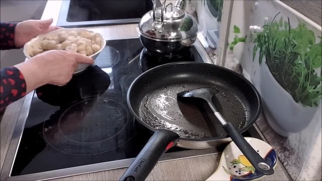 Готовлю Пельмени на сковороде!Быстрый обед!