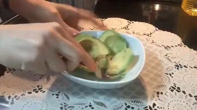 Паста из авокадо