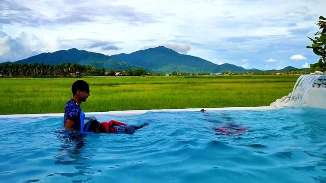 RUMAH BENDANG LANGKAWI VILLA смотреть онлайн