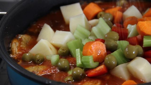 One Pan Italian Chicken Stew Recipe: A Frugal and Delicious Weeknight Meal