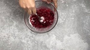 КАК ПРИГОТОВИТЬ ДРОЖЖЕВЫЕ ПИРОЖКИ С МАЛИНОЙ В ДУХОВКЕ? Вкусные, сдобные, сладкие, на молоке, к чаю