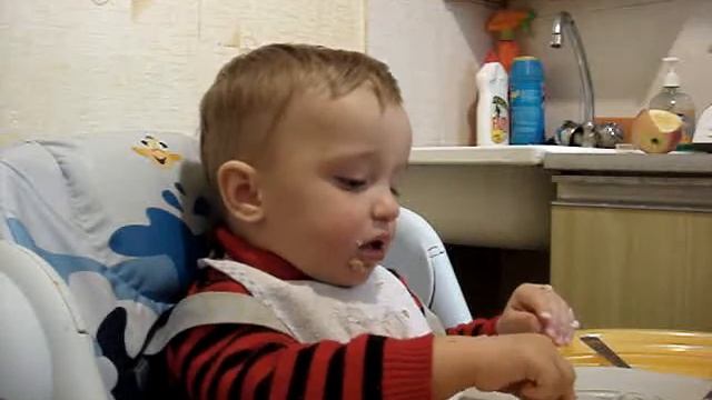 Тимур - чемпион по поеданию тефтель смотреть онлайн