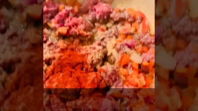 Perfect Baked Potatoes | Lana's Kitchen | Loaded with Seasoned Ground Beef смотреть онлайн