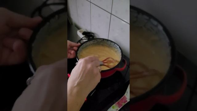 Ореховый заварной крем. dió puding #shorts смотреть онлайн