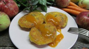 Сырники с морковью и яблоком