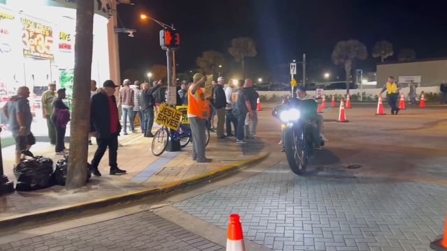 Купили мотоциклы эндуро/ Неделя байкеров в Дайтона Бич смотреть онлайн