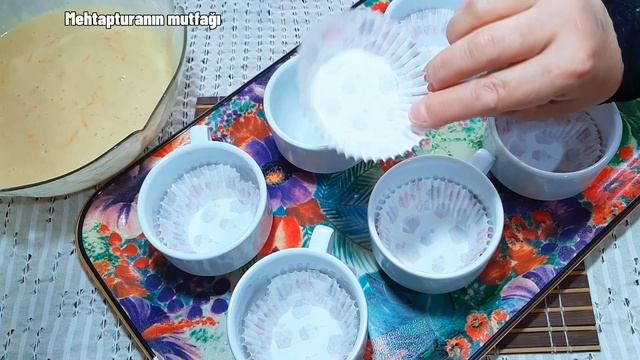 🚨FIRIN KULLANMADAN OCAKTA PİŞEN👌😋 AZ MALZEMELİ PORTAKALLI MUFFIN TARİFİ смотреть онлайн