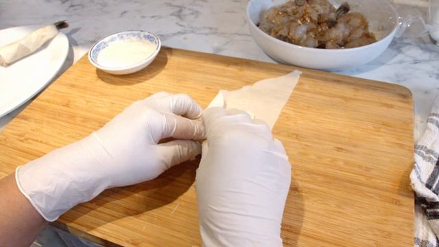 Simple Thai Prawn Spring Rolls Recipe смотреть онлайн