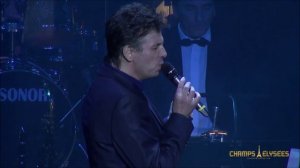 Les Parapluies de Cherbourg ( Шербурские зонтики)  исполняет оркестр "Шамс Элизе"(Франция)