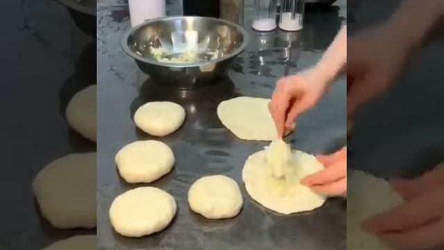 Кавказские лепешки. Вкусные лепешки. Рецепт в описании.