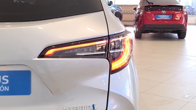 Toyota Corolla Style Touring Sports / 184 cv de pura elegancia Híbrida ! TOYOTA OURENSE смотреть онлайн