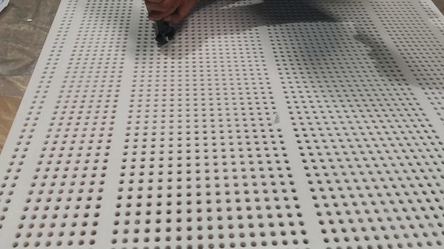 Производство перфорированной пластиковой полки смотреть онлайн