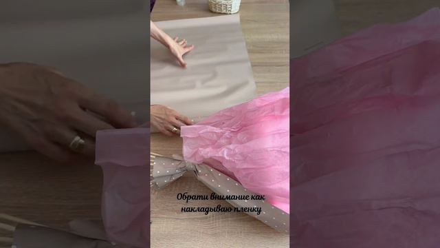 Красивая подбукетница, зефирный букет. Зефирный букет #зефирныецветы #marshmallowflowers