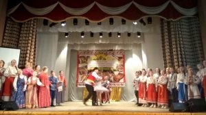 Белый лебедь летал