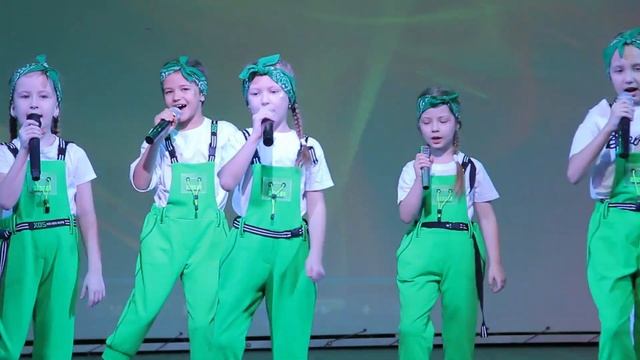 Эстрадный ансамбль " Карусель" - МУРЧАЧА смотреть онлайн